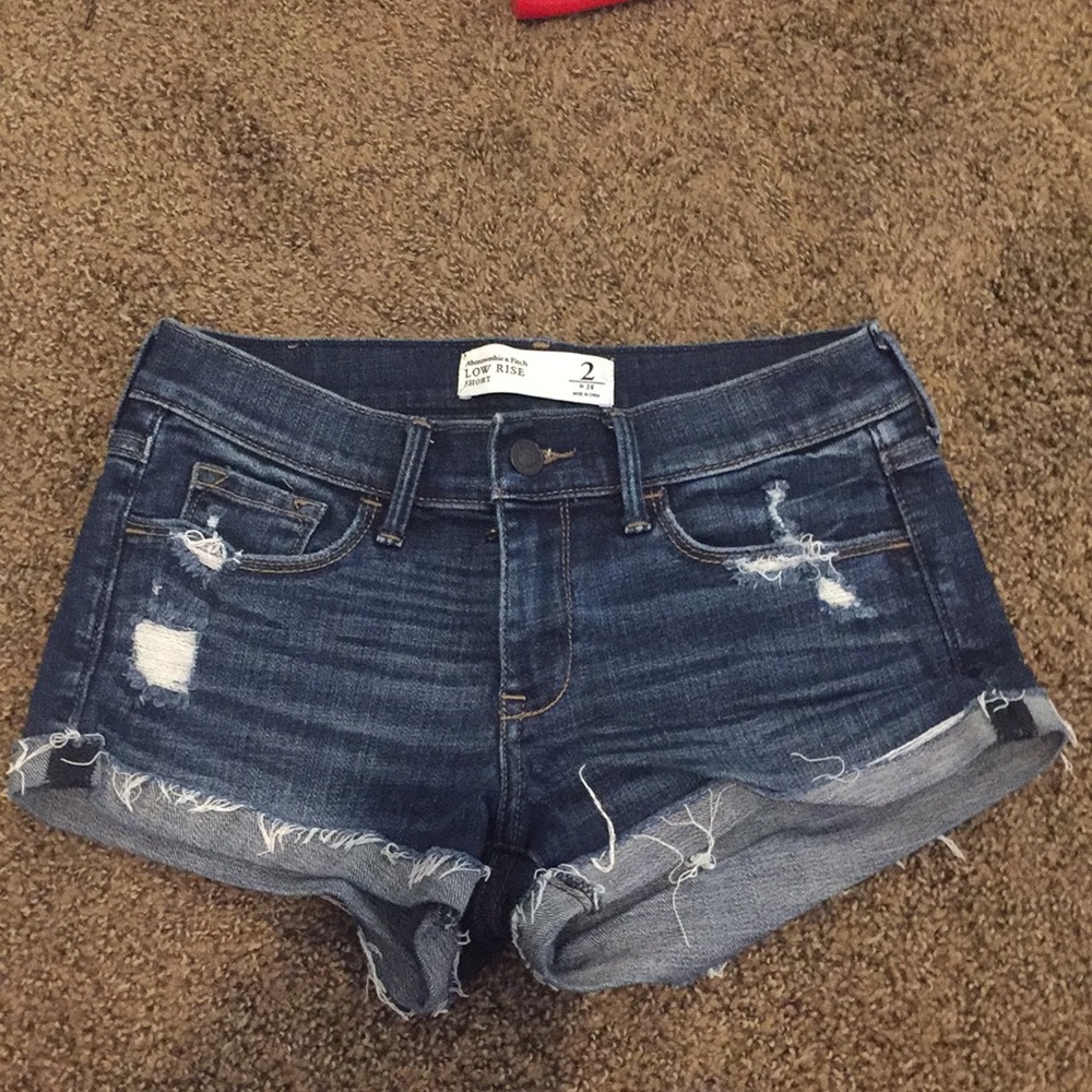 Low rise dark wash abercrombie and fitch shorts